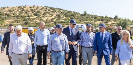 Επίσκεψη του Υπουργού Ναυτιλίας στα Ναυπηγεία Χαλκίδας